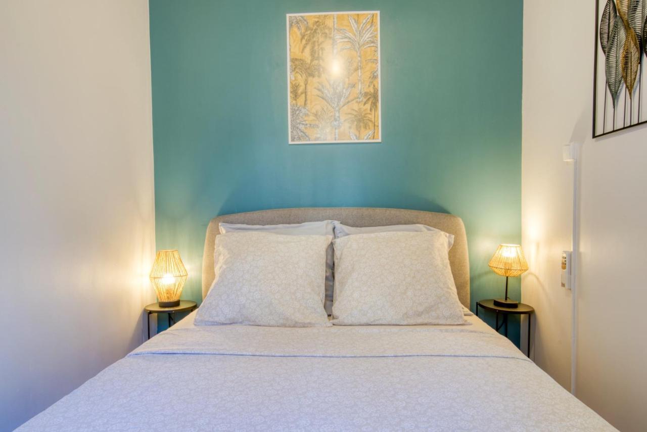 Cosy, Modern, Fully Equipped, Air Conditioning, Nice Historical, Old Town, 1Minute Walk From Beach - "Le Bunico 4" Εξωτερικό φωτογραφία
